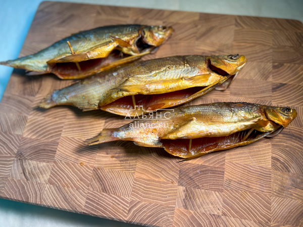 Пелядь х/к крупная потрошеная в Чите