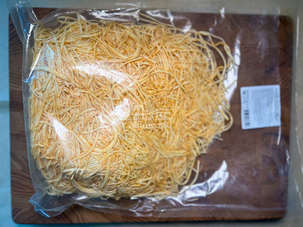 Сырный продукт ФЕРМЕРСКИЙ паутинка с паприкой в Чите